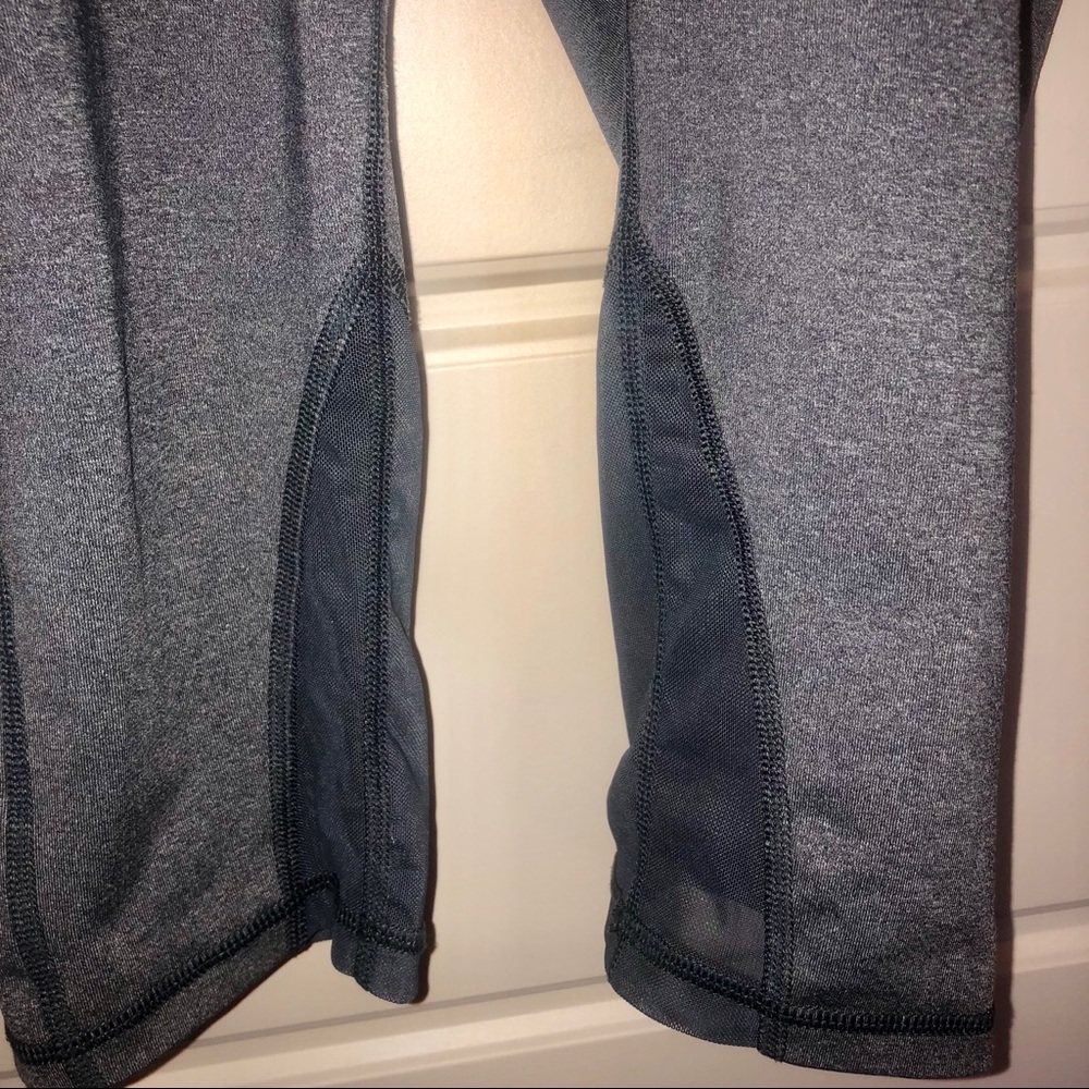 Zella Mesh Cut out cropped leggings - Picture 4 of 7